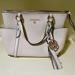 Michael Kors Medium Handbag (cream)